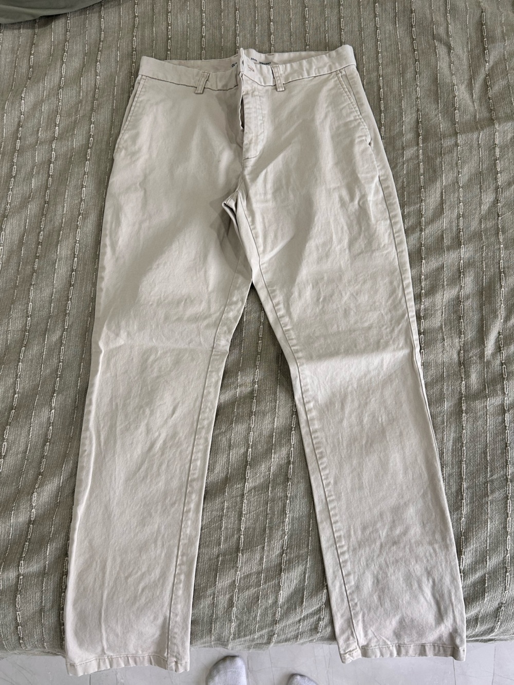 Men's gap Classic Straight Chino Pants - Light Beige